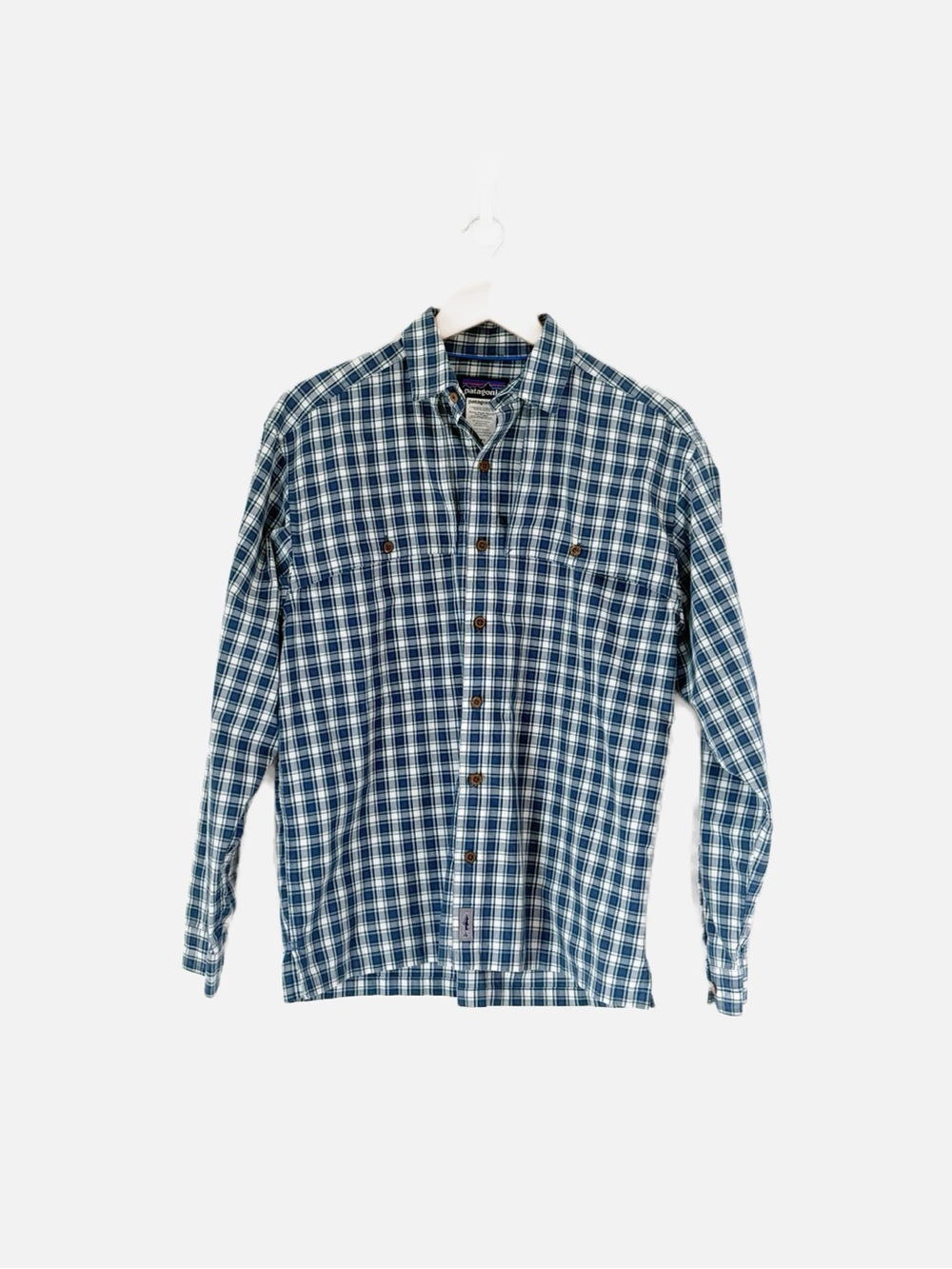 Patagonia Menβs Blue Plaid Long Sleeve Button Down Outdoor Shirt Fishing Size M